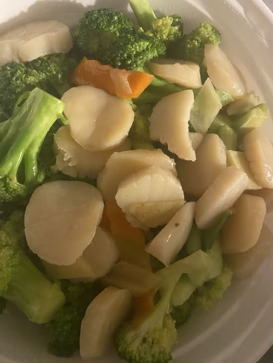 Pétoncles sautés / Stir-Fried Scallops 炒瑶柱